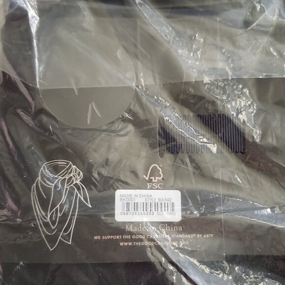 J.Crew Featherweight Cashmere Bandana - Picture 4 of 4